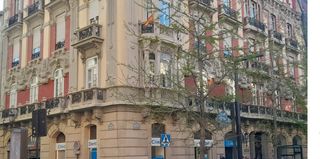 Local Comercial en Calle gran v�a de col�n 29