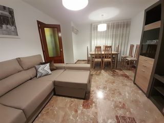 Location Attique  Carretera de málaga. Ático con 3 dormitorios