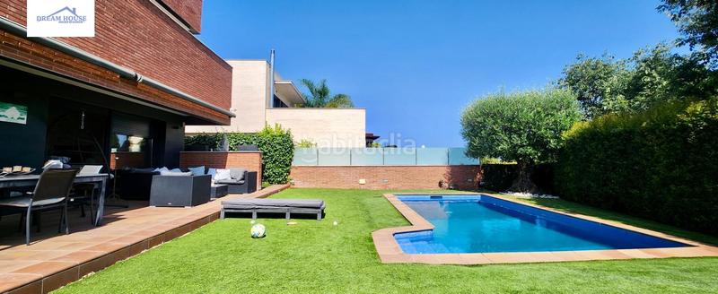 Foto 29843a7f-d496-4f51-ae2d-b9aa3dfe8fd5. Chalet avec parking dans Teià