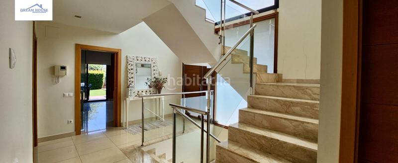 Foto cd1edfee-6be5-4065-a43e-6bcc08bade0a. Chalet avec parking dans Teià