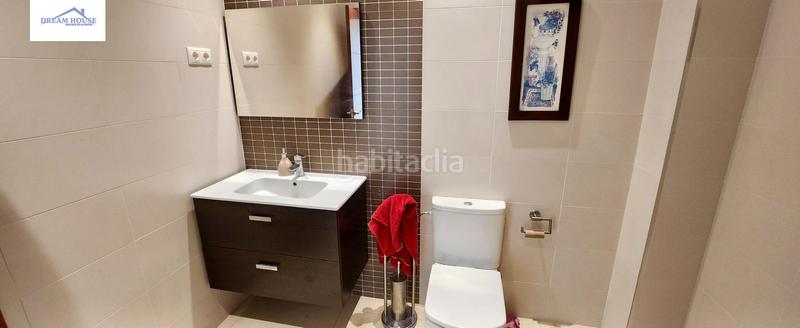 Foto fe3ecd97-27e0-49d8-830b-3fc150912cff. Chalet avec parking dans Teià