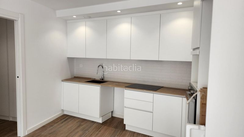 Foto 3d81b310-11b3-406d-95de-e667000286b0. Lloguer pis amb calefacció aparcament a Eixample Mataró