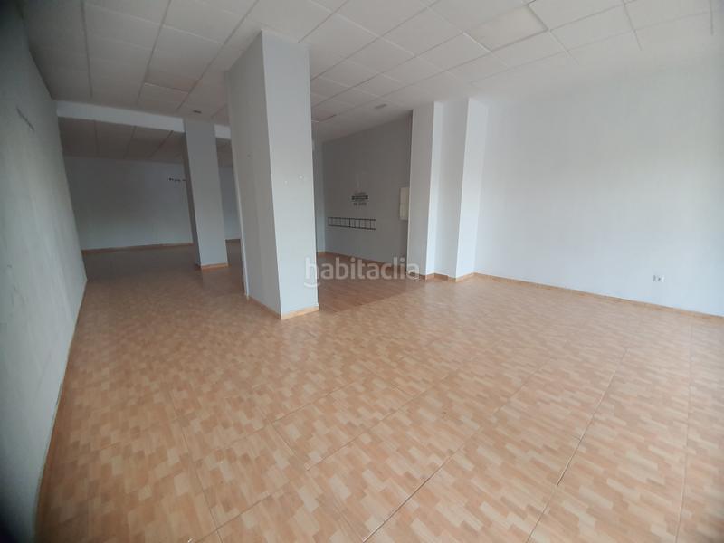 Foto 74418d04-b502-496f-9a25-56c7435e2875. Location local commercial dans Úbeda