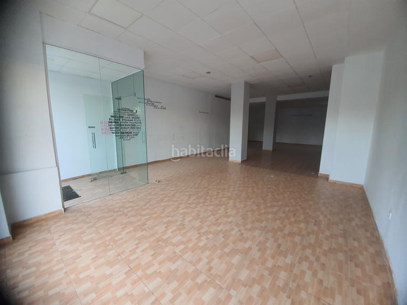 Foto befd11d1-fda4-4c79-a7a2-43d8f4413f3c. Location local commercial dans Úbeda