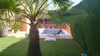 Casa  Calle via lozano. En unas de las mejoras zonas residenciales de la provincia, se e