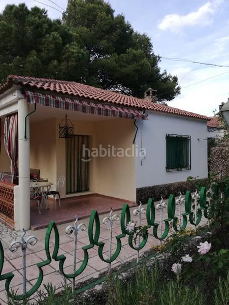 Foto b7027dcc-638f-4e05-b744-1017ccc71373. Chalet  a un paso y úbeda, parcela muy cuadrada y con muchas posibilidades. en Torreperogil