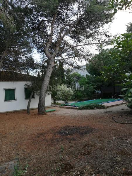 Foto f88a0b57-6e8c-42c7-9d44-307645ade405. Chalet  a un paso y úbeda, parcela muy cuadrada y con muchas posibilidades. en Torreperogil