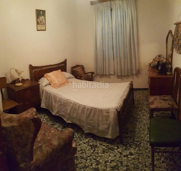 Foto faed4929-430d-443f-beae-e1a0a1a33582. Chalet  a un paso y úbeda, parcela muy cuadrada y con muchas posibilidades. en Torreperogil