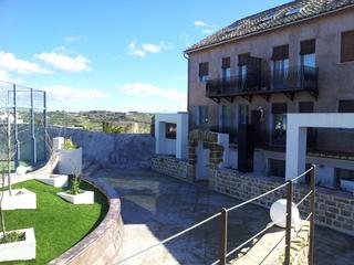 Piso en Úbeda. Piso en el casco antiguo de 3 dormitorios, 2 baños, salón amplio