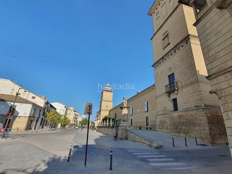 Foto 461f514f-6c0c-4a6f-ade9-ed9e14c02e0e. Affitto locale commerciale in Úbeda
