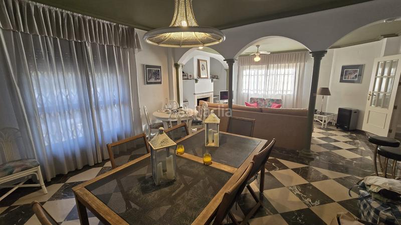 Foto 0ef56c91-5af9-465f-8445-79d5b972339c. Chalet magnifico chalet en la yedra de 2200m2 y 495m2 construidos a pie de carretera. en Baeza