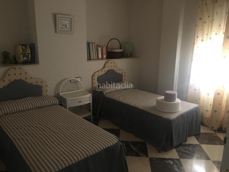 Foto 128ff642-03d6-4e9a-b0a4-7d10fe8c5833. Chalet magnifico chalet en la yedra de 2200m2 y 495m2 construidos a pie de carretera. en Baeza