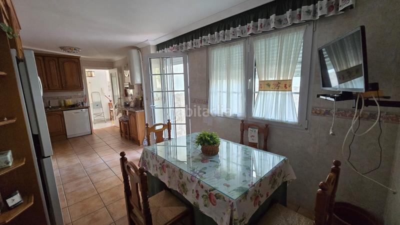 Foto c3b98bac-ad92-485e-866f-56d3e4f636f7. Casa  totalmente reformada con patio, piscina, salón campero y garaje. en Úbeda