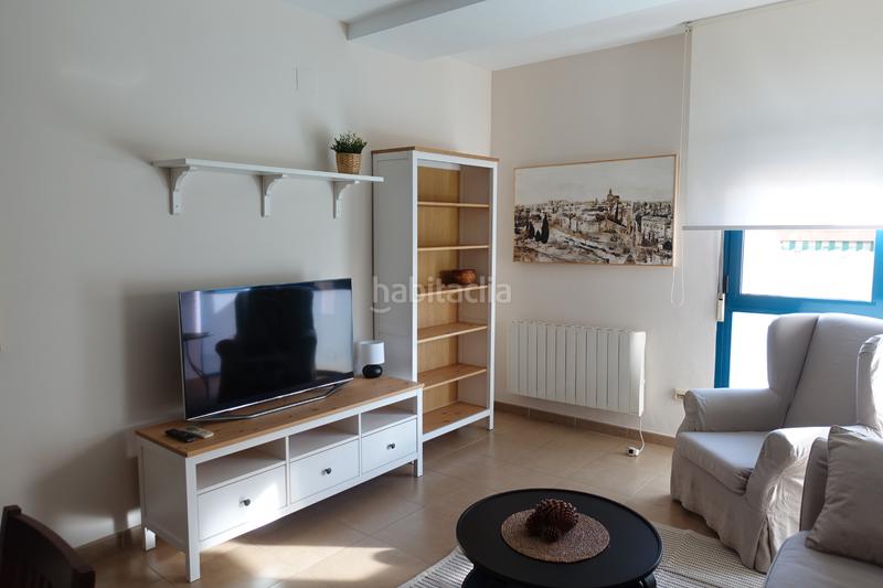 Foto b87d2a1a-5be6-49b0-b4e1-1db3be4da50b. Alquiler piso  muy coqueto con garaje y trastero, muy bien equipado y muy centrico. en Úbeda