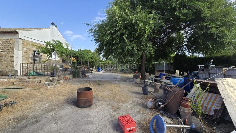 Foto b4142d7c-7023-436f-9a40-48a7c0110649. Xalet amb xemeneia calefacció piscina a Úbeda