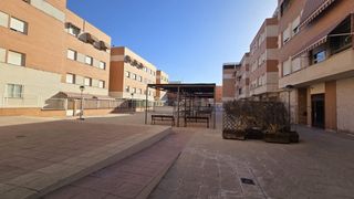 Appartement  Calle alonso de molina. Bonito residencial  en una de las zonas màs demandadas de la ciu
