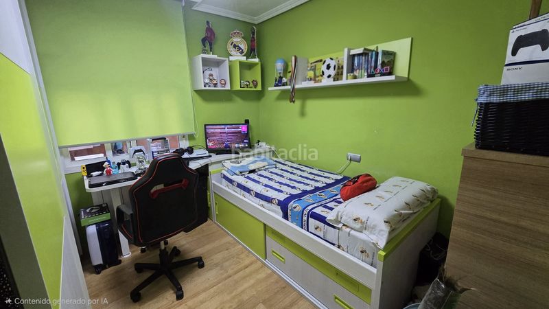 Foto ff3c017e-89fd-40c4-8a94-a98cfc734c22. Flat with heating pool in Úbeda