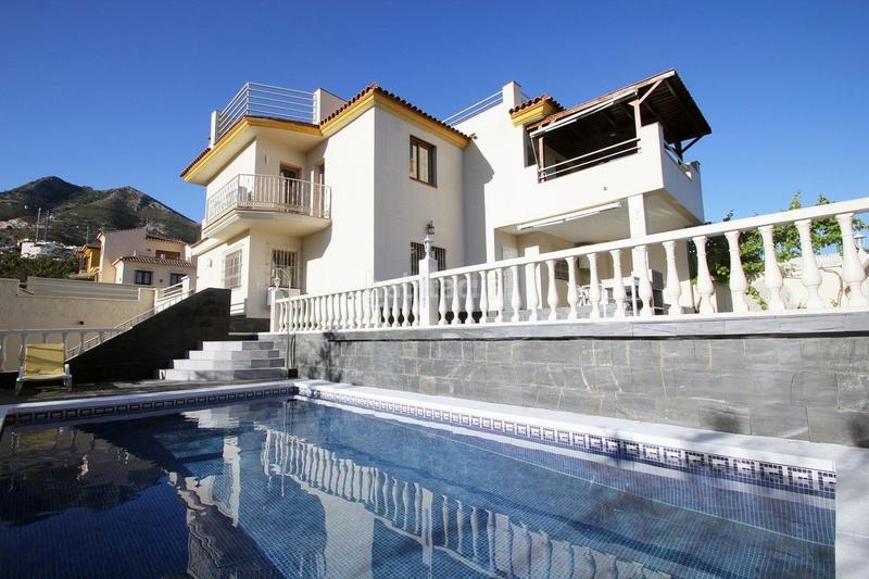 Foto 539ea6c9-256f-4755-9695-02262f83fd04. Chalet avec parking piscine dans Montealto - Monterrey Benalmádena