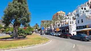 Aparcament cotxe  Avenida las palmeras