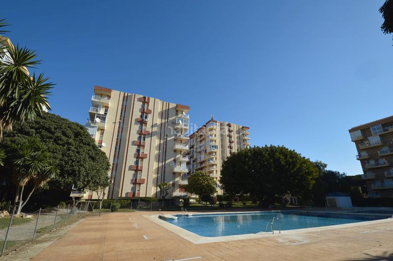 Foto 0ddd0c3c-fc8c-4d39-84ce-6dc2af8d33a7. Estudi amb piscina a Parque de la Paloma Benalmádena