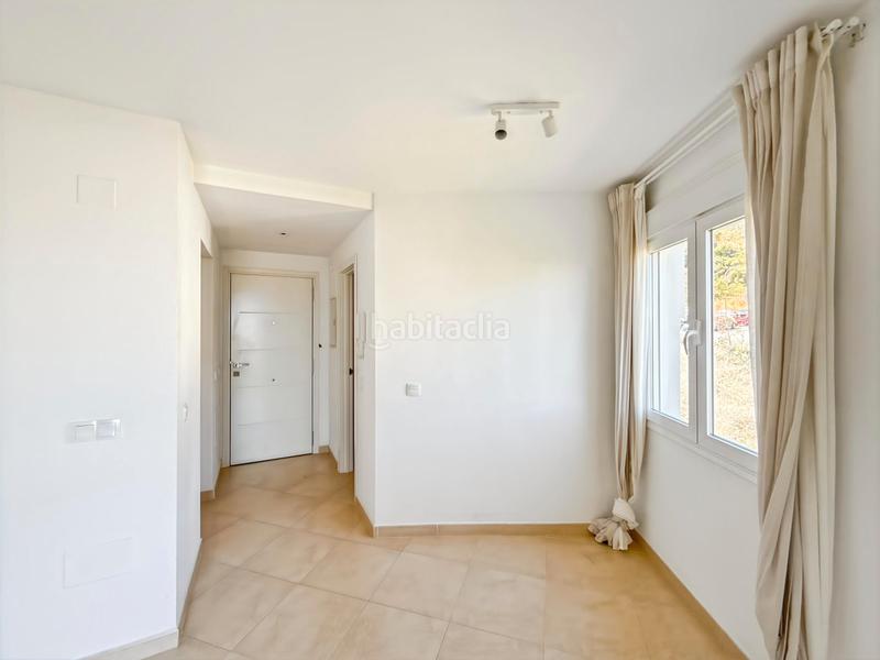 Foto cceef4b8-b15d-4345-8925-6a1918f20699. Estudi a calle relenguillo 3 a Centro Benalmádena