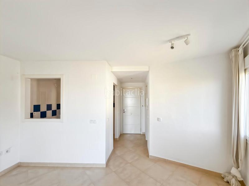 Foto aae95903-1a2d-4414-a0a8-e19327a7594d. Monolocale in calle relenguillo 3 in Centro Benalmádena