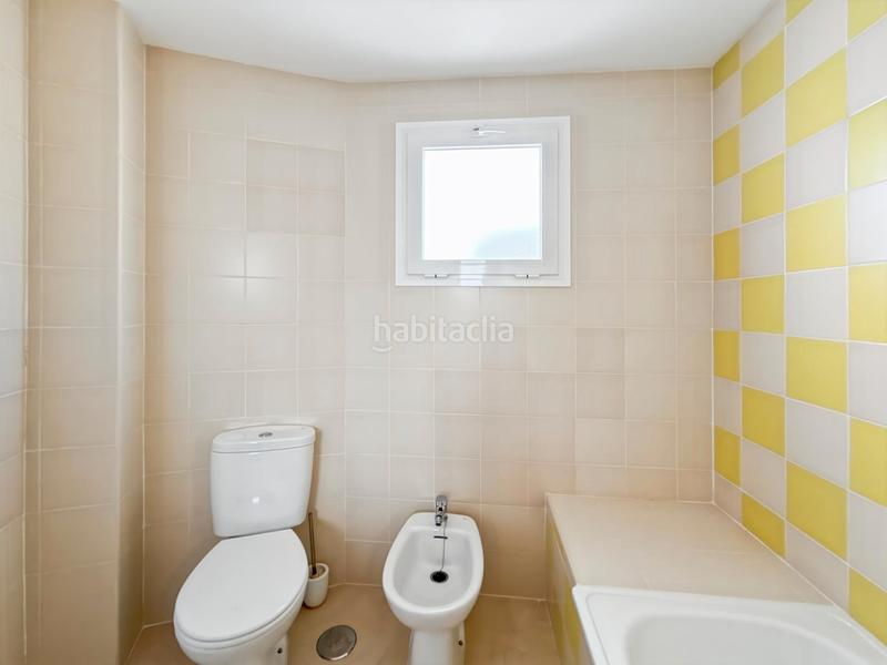 Foto 579643b1-5747-44e0-8a6b-a7f0be41a746. Studio dans calle relenguillo 3 dans Centro Benalmádena