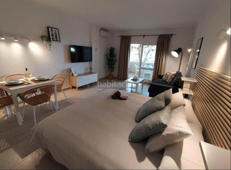 Foto 314a2742-312a-4858-80ef-604e0c0a9a19. Alquiler estudio en avenida rocío jurado 32 en Parque de la Paloma Benalmádena