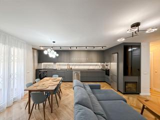 Appartement à Calle carmen montes 81