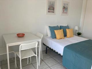 Studio à Calle virgo 5