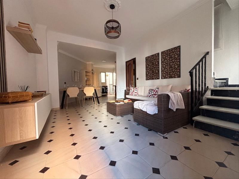 Foto eecfd36b-6b56-4b3f-9227-1859d4d3b1a2. Casa a schiera in Girón - Las Delicias Málaga