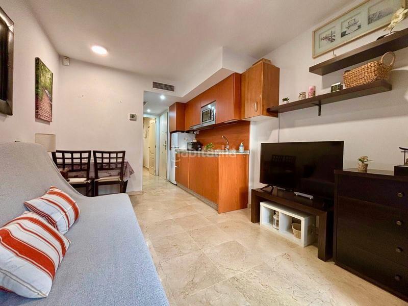 Foto 6db01bcd-e48b-405b-9c66-af7f782e904b. Alquiler apartamento en Cortijo Torrequebrada Benalmádena