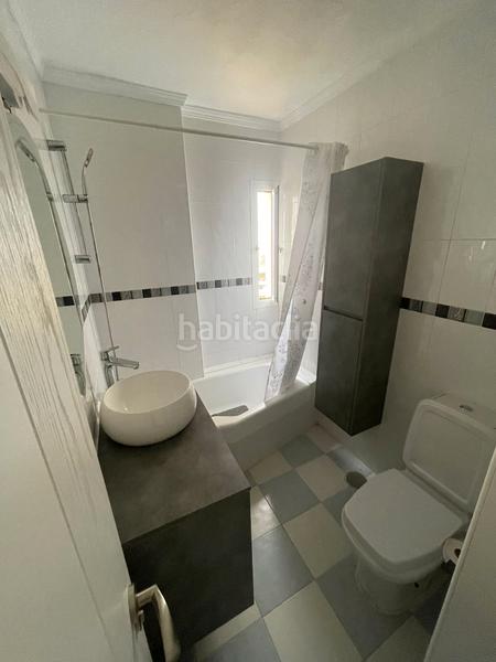 Foto 5bb6d5d4-0000-49b0-8d7f-ee933aaa8336. Piccolo appartamento con piscina in Parque de la Paloma Benalmádena