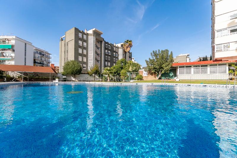 Foto bd766132-8b79-4d31-9327-1591ef87bcbf. Apartamento en Solymar Benalmádena