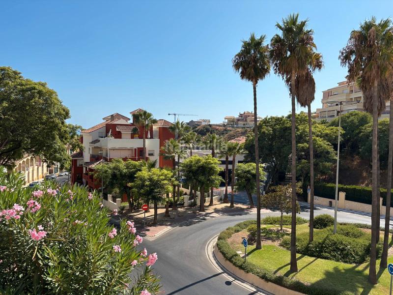 Foto 218a1366-de47-4efc-bff8-33eb9660ff09. Piso en Zona Centro Comercial Torrequebrada Benalmádena