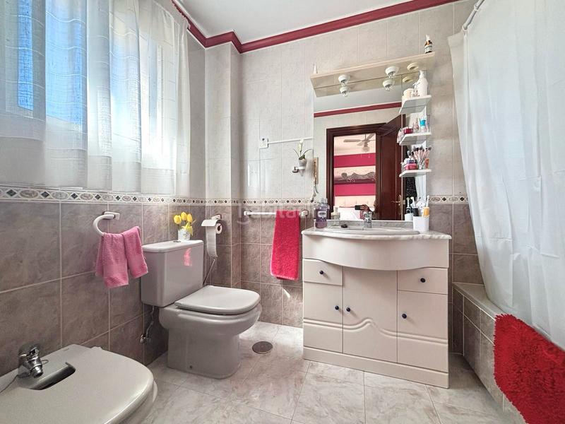 Foto f8f43c54-45bd-41cf-b1f6-fd05a4f209ce. Attico con parcheggio piscina in Montealto - Monterrey Benalmádena