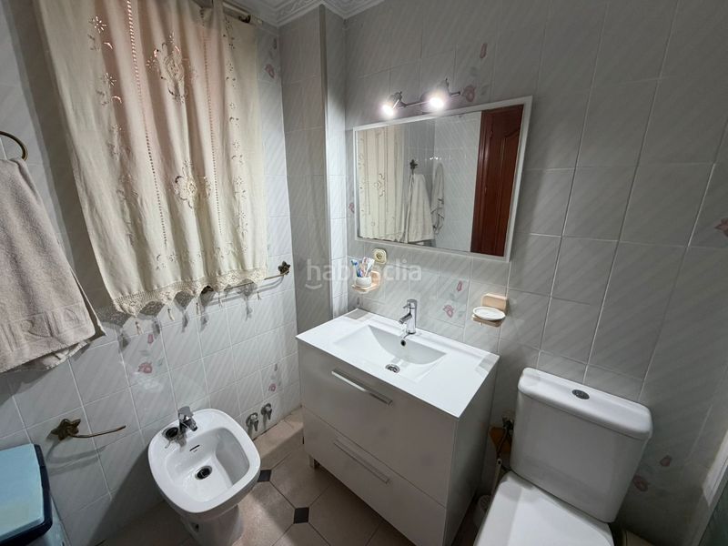 Foto 2c15b638-8a97-4046-8789-93e3f24077b8. Casa adossada a La Carihuela - Los Nidos Torremolinos