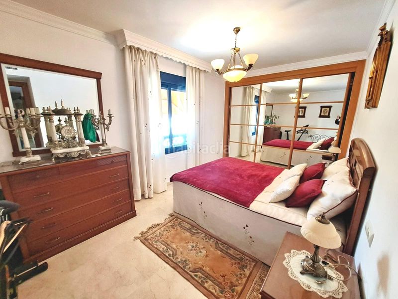 Foto 422923e3-cb16-495e-9227-552f720adaa4. Pis amb aparcament piscina a Playamar - Benyamina Torremolinos