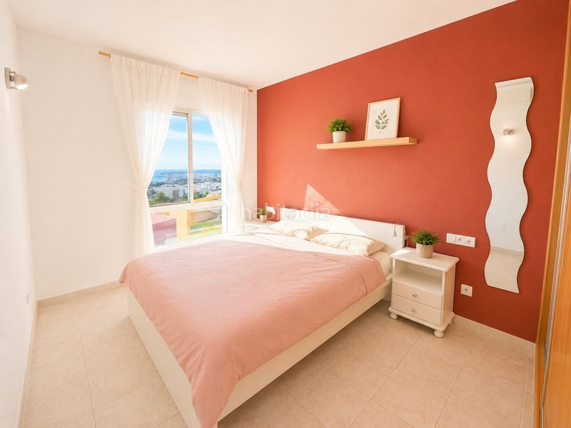 Foto 2a4e45f9-5005-49f2-bb55-490be8faf17f. Pis amb aparcament piscina a El Higuerón Fuengirola