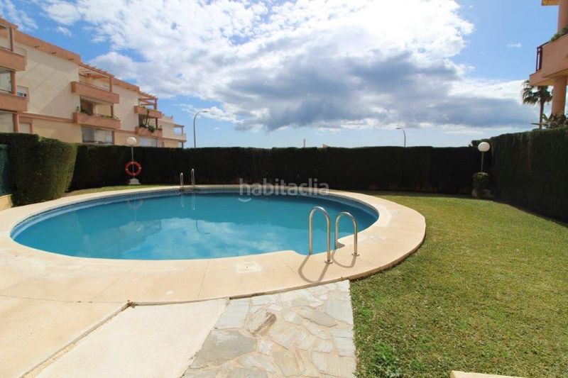 Foto 7357a40d-cb1d-45c3-96f3-b51ecab4b279. Pis amb aparcament piscina a Zona Centro Comercial Torrequebrada Benalmádena