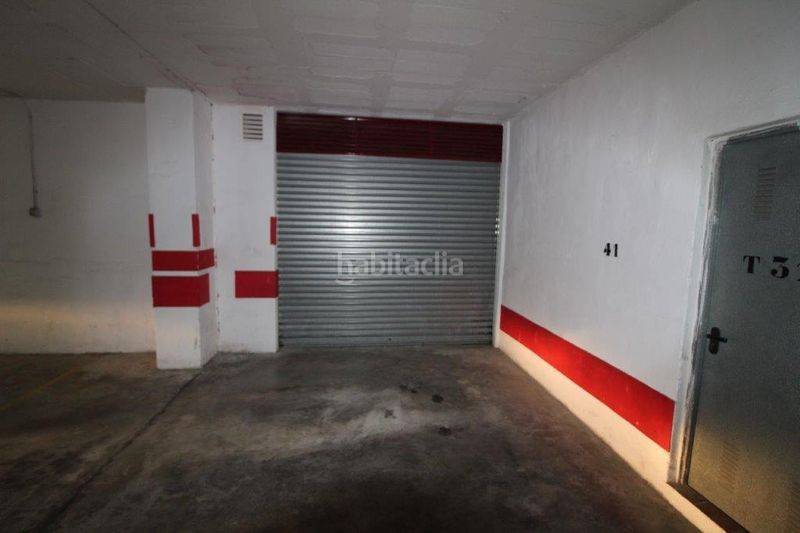Foto e4fb32b4-7618-44b8-9a99-b48dcc2b4f98. Pis amb aparcament piscina a Zona Centro Comercial Torrequebrada Benalmádena