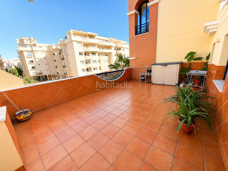 Foto f77fccfb-305b-4126-a68b-099b41b70bc7. Pis amb aparcament piscina a Playamar - Benyamina Torremolinos