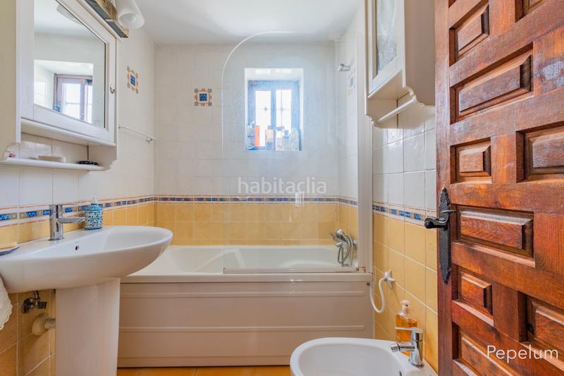 Foto 3cd36323-21b9-4aa7-ace8-f72d95cca288. Chalet preciosa casa independiente en Chilches