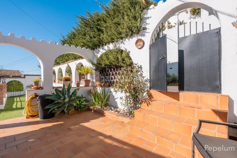 Foto e2a8b716-3f37-47cb-befc-72bf4faefc5e. Chalet preciosa casa independiente en Chilches
