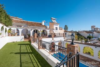 Chalet en Chilches. Preciosa casa independiente en chilches