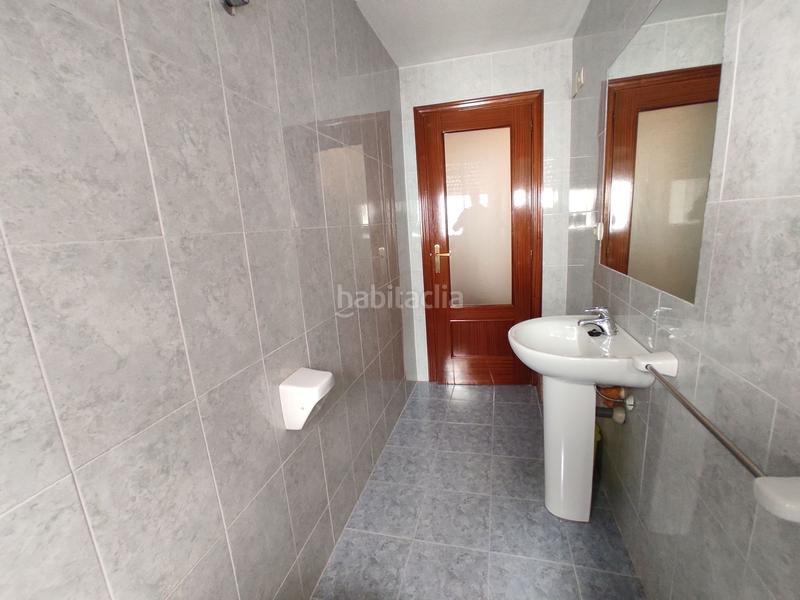 Foto 683d20fe-5342-412f-8417-31ee0db74174. Miete büro in San Ildefonso - Catedral Jaén
