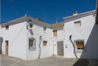 Casa adossada a Calle cerrillo 27. Casa a reformar en frailes