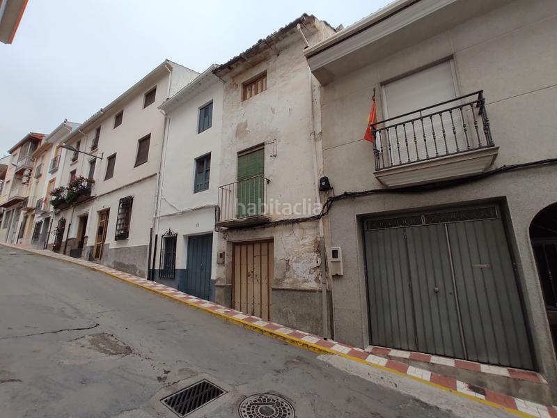 Foto ef255a69-28bf-4288-abe8-ce2edb5626af. Casa adosada en Castillo de Locubín