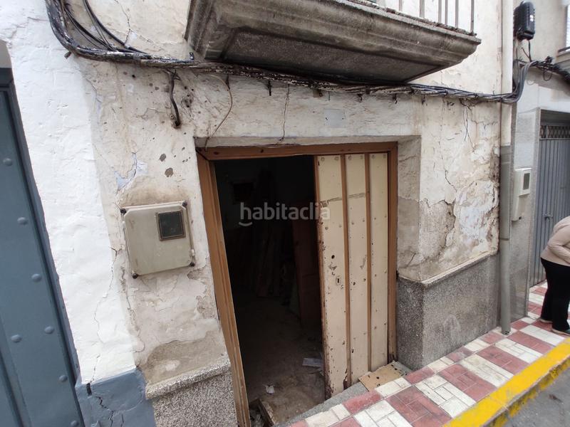 Foto ab3b58eb-b343-474d-9d8c-9696c82f26e7. Casa adossada a Castillo de Locubín