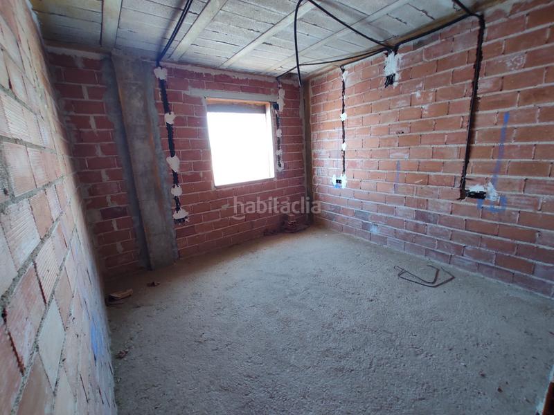 Foto 2183ae4e-cbf9-4e24-83d6-f88c1e4ce7e2. Reihenhaus mit parking in El Valle - Universidad Jaén